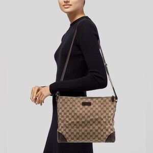 Gucci GG Monogram Beige Canvas Shoulder Messenger Bag 15” x 10”